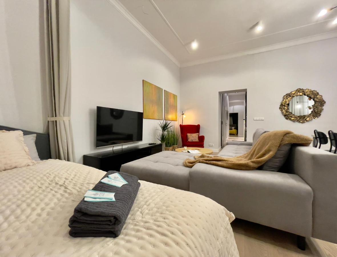 Spacious Apart In The Center- Main Square 300M 브로츠와프 외부 사진