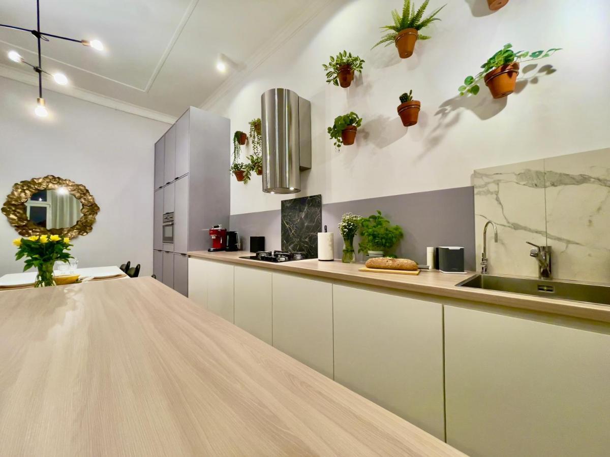 Spacious Apart In The Center- Main Square 300M 브로츠와프 외부 사진