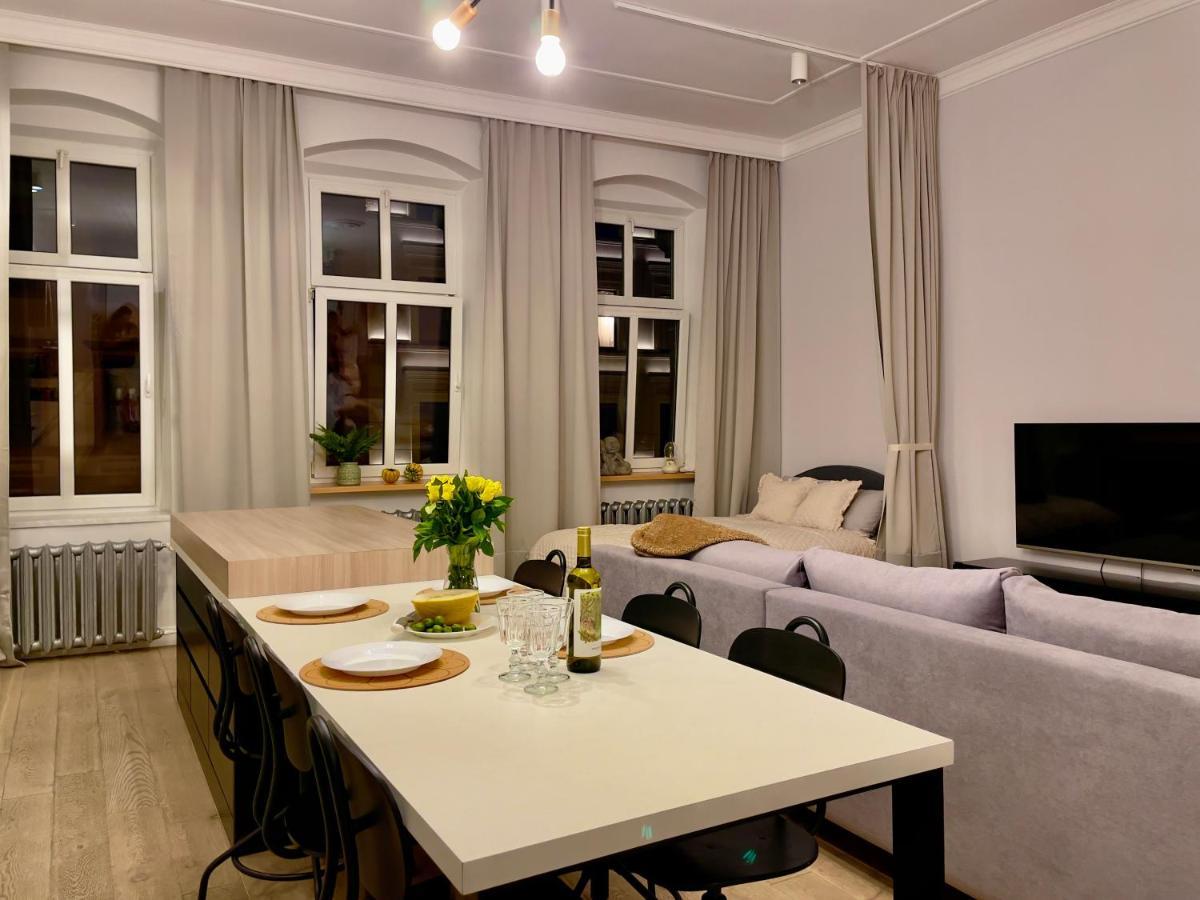 Spacious Apart In The Center- Main Square 300M 브로츠와프 외부 사진